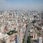 Frente fria se afasta de São Paulo e traz tempo ameno no sábado